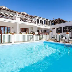 https://blue-sky-apartment.puertodelcarmen-hotels.org