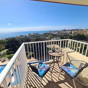 Iris Del Mar Apartment