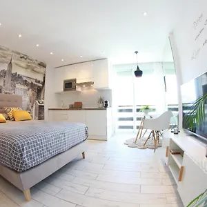 https://benalmadena-new-nordic-style-sunny-studio.hotelsinnerja.org